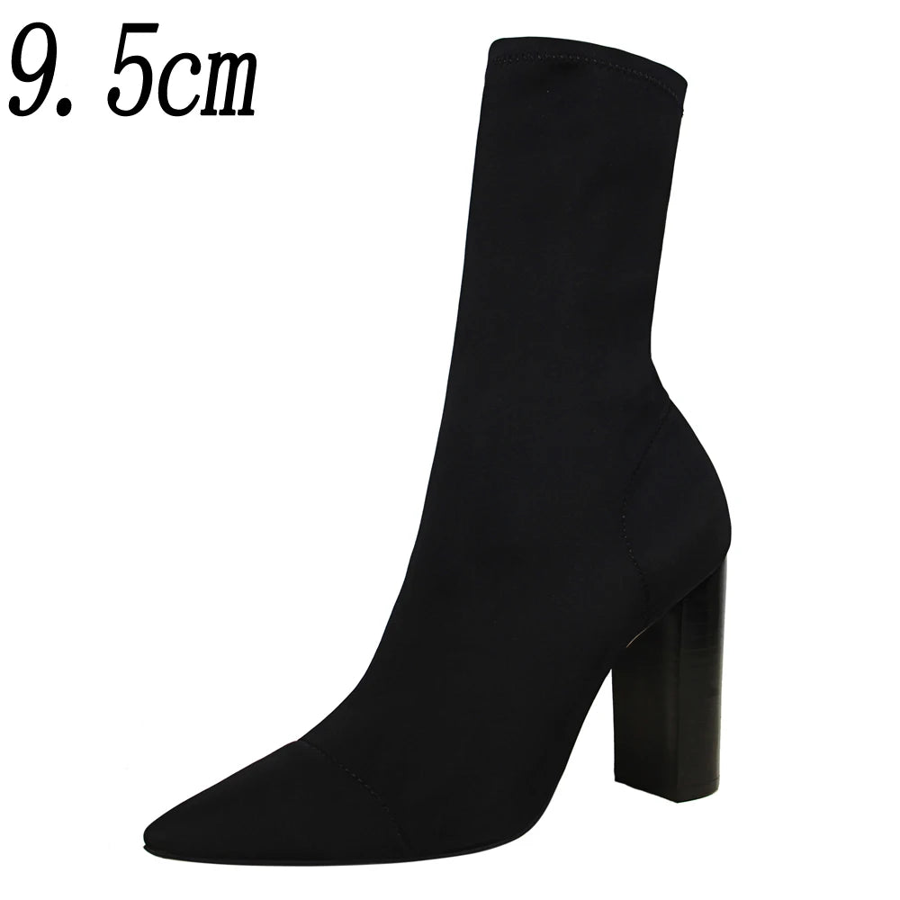 Balck Pointed Toe Elastic Heels