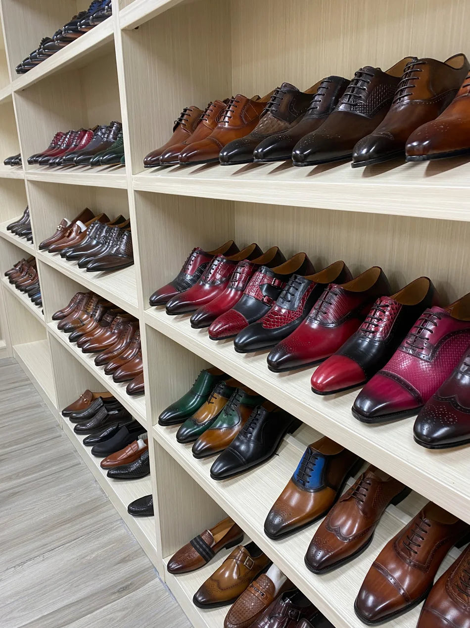 Men's Classic Lace-Up Oxfords