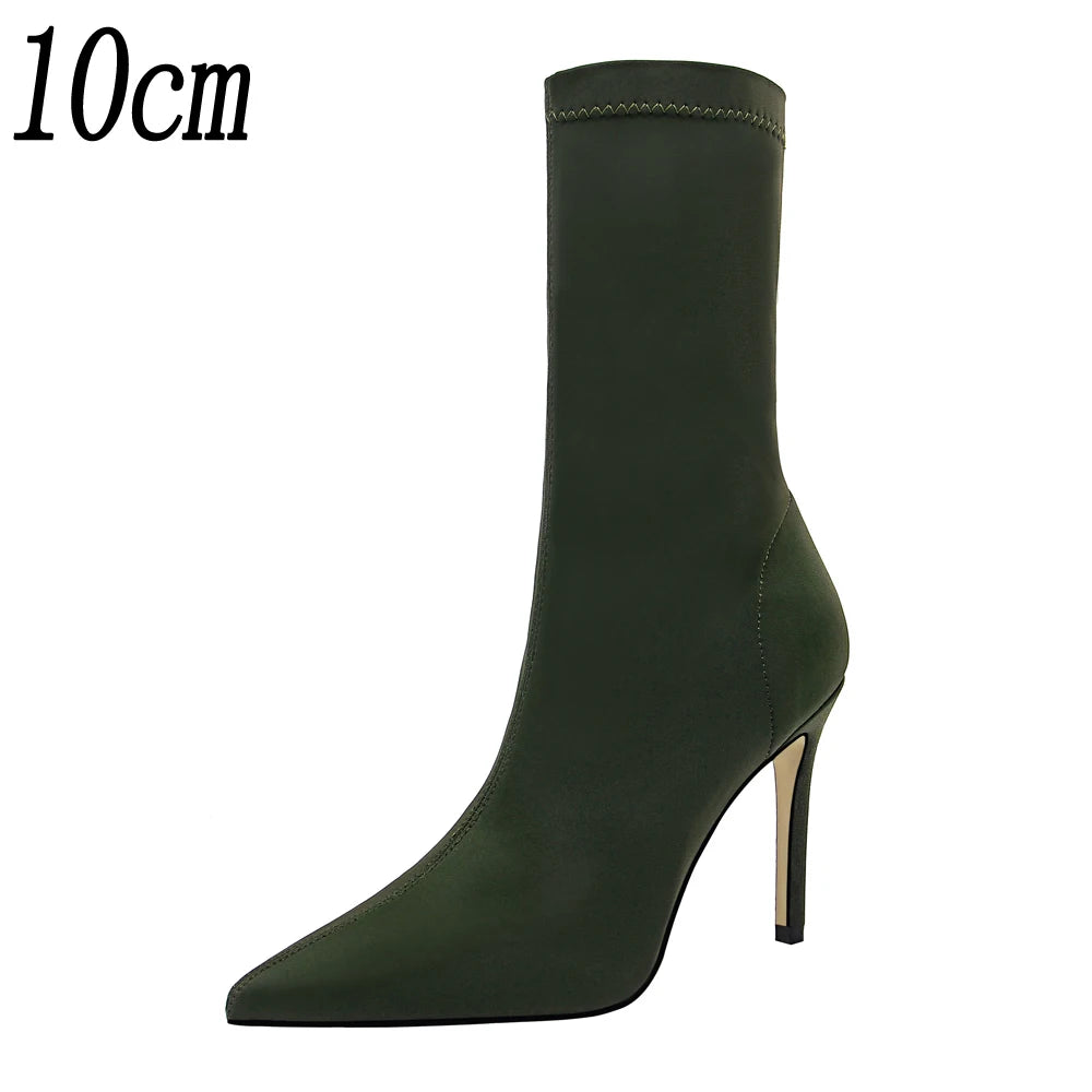 Balck Pointed Toe Elastic Heels