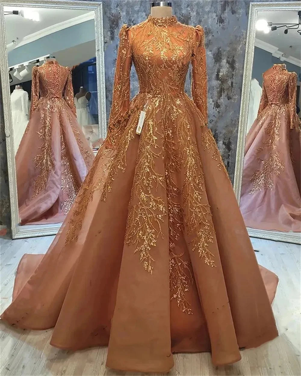 Arabic Style Luxury Appliques A-Line Robe de soirée Customized Dress