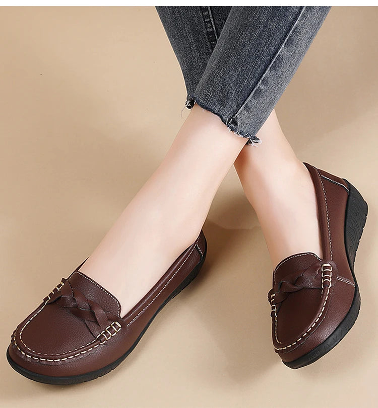 Women Soft Leather Casual Slip On Loafer