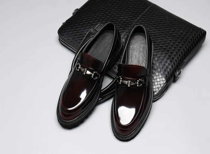 Horse Street Buckle Oxford Shoes
