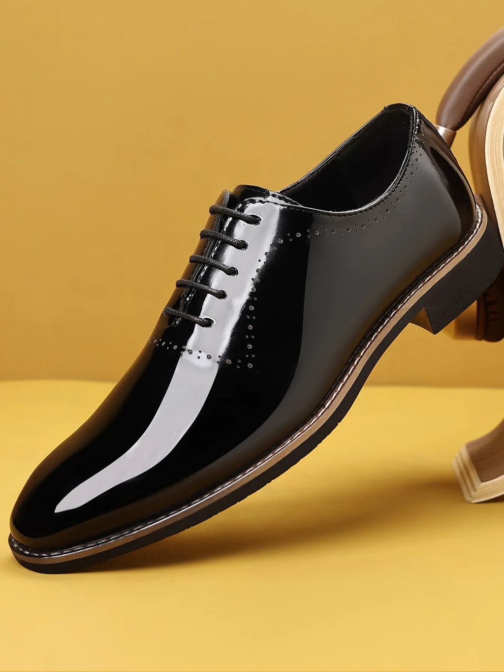 Classic Comfortable Leather Oxford