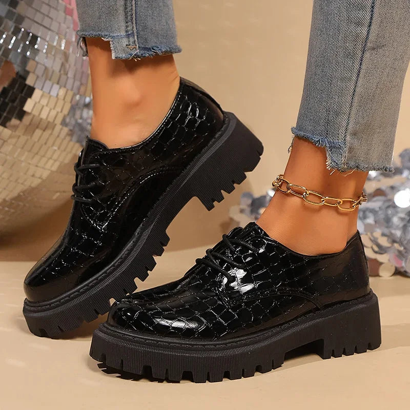 Women's Patent Leather Snake Print Round Toe Lace-up Thick-soled Oxford Shoes