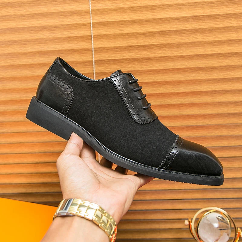 Retro Carved Lace-up Brogue Casual Oxfords