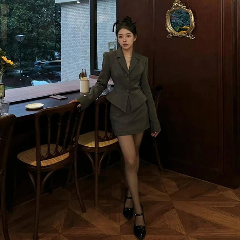 Slim Fit Suit Jaet And ort Skirt Set