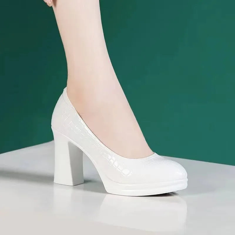 Round Toe Black Plaid Pattern Slip on