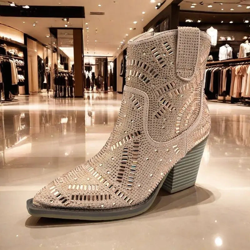 Full Diamond Style Pointed Toe Chelsea Boots