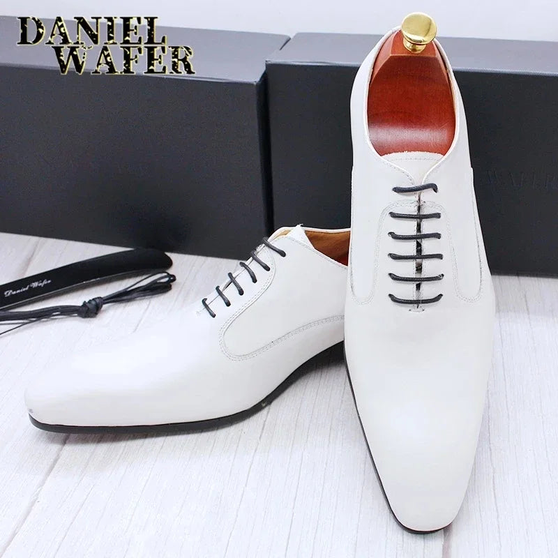 Lace-Up Pointed Toe Oxford Shoes