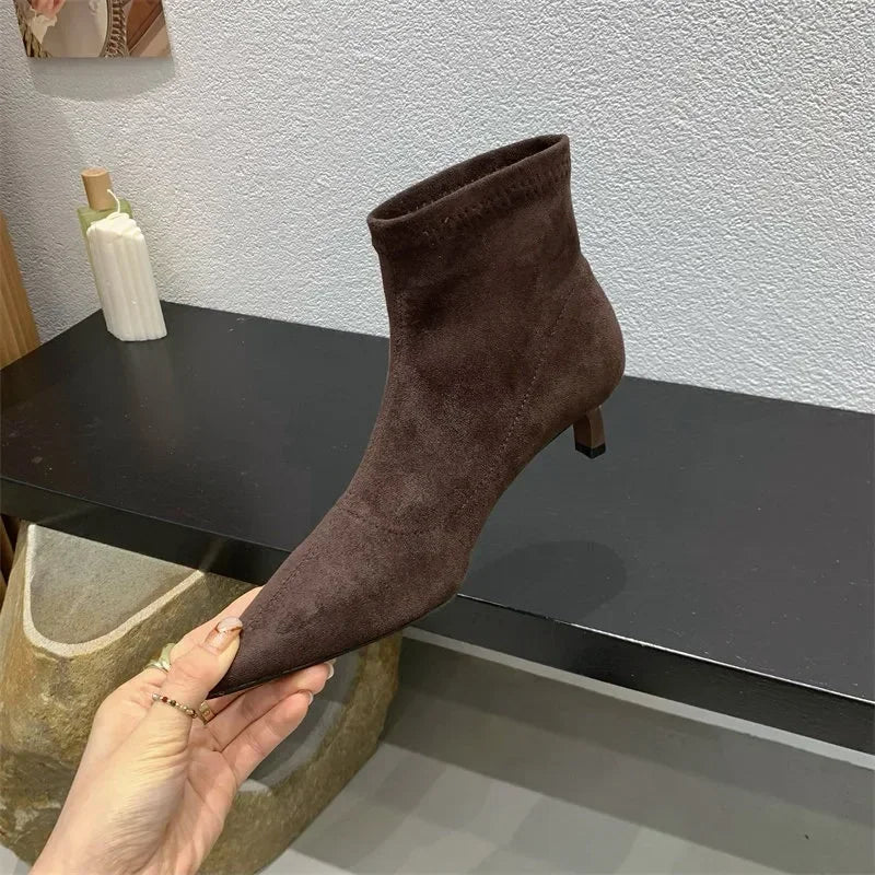 Elegant Back Zipper Pointed Toe Ankle Boots