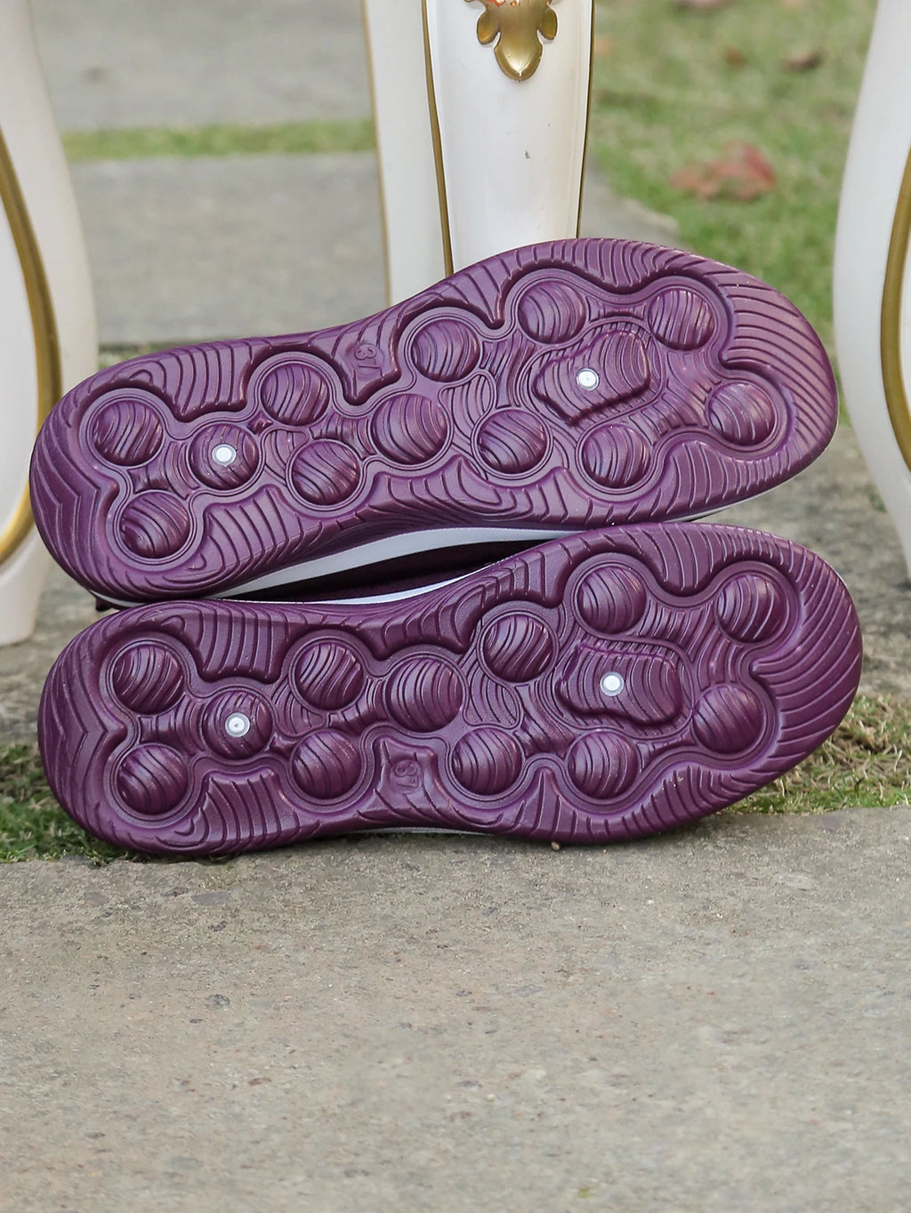 Four Seasons General Light Flat Shoes