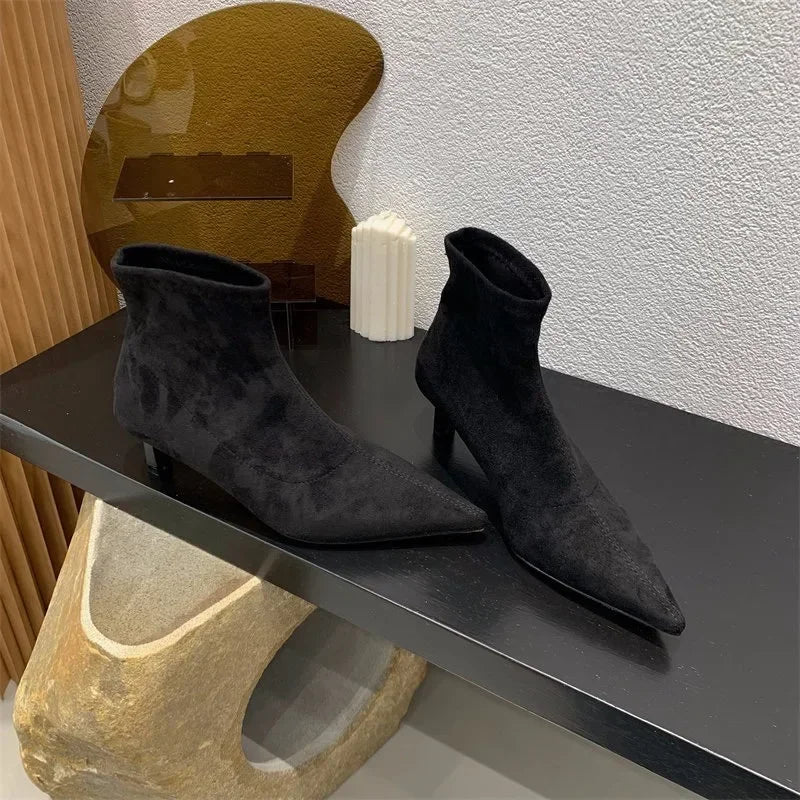 Elegant Back Zipper Pointed Toe Ankle Boots