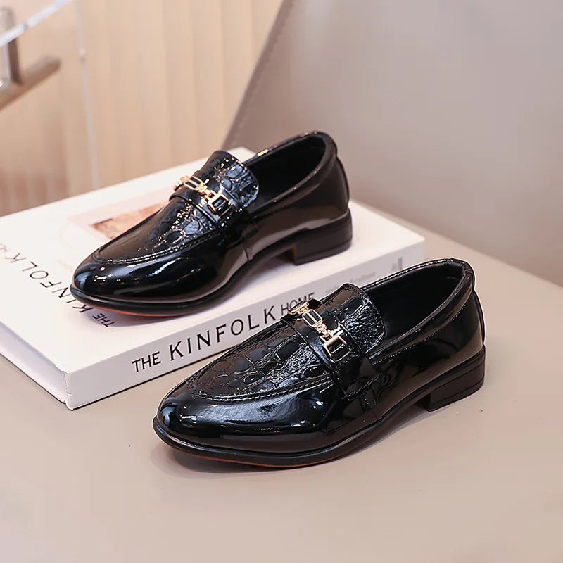 Children Classic Soft Bottom Point Toes Leather Loafers