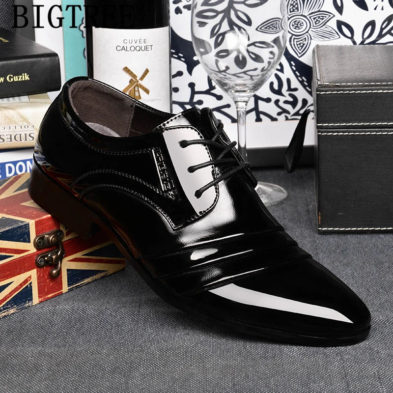 Formal Lace-Up Derby