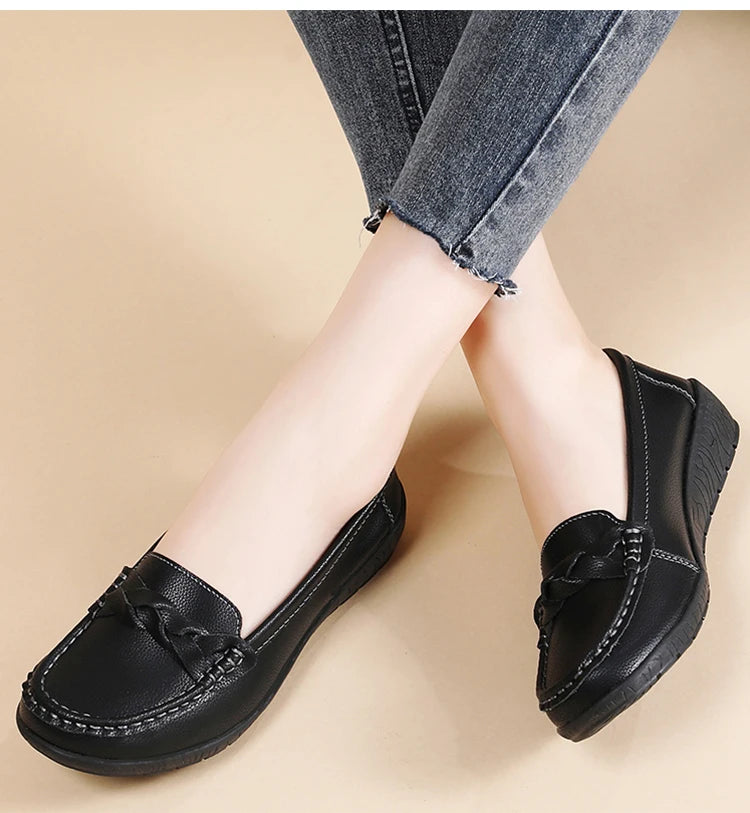 Women Soft Leather Casual Slip On Loafer