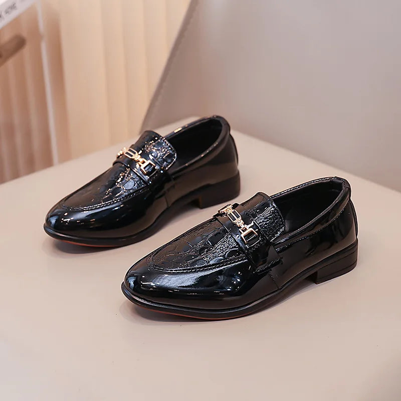 Children Classic Soft Bottom Point Toes Leather Loafers