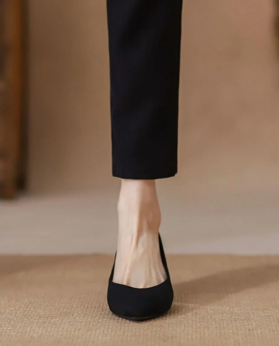 Medium Heels Ladies Pointed Toe Footwear