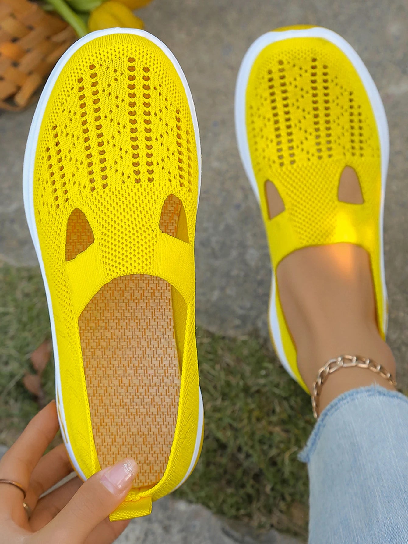 Four Seasons General Light Flat Shoes