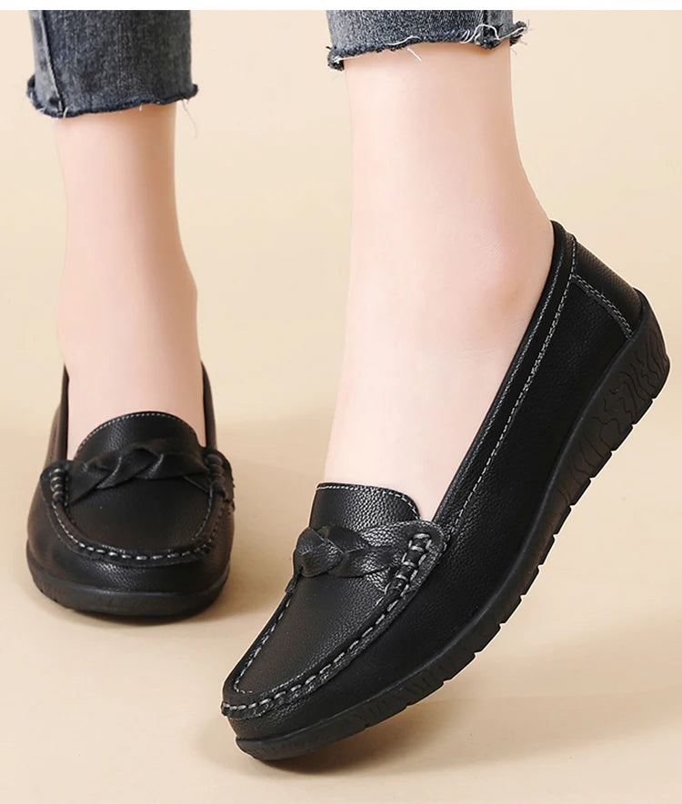 Women Soft Leather Casual Slip On Loafer