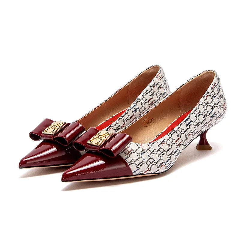 Elegant Low Heeled Female British Style Pointed Shoes