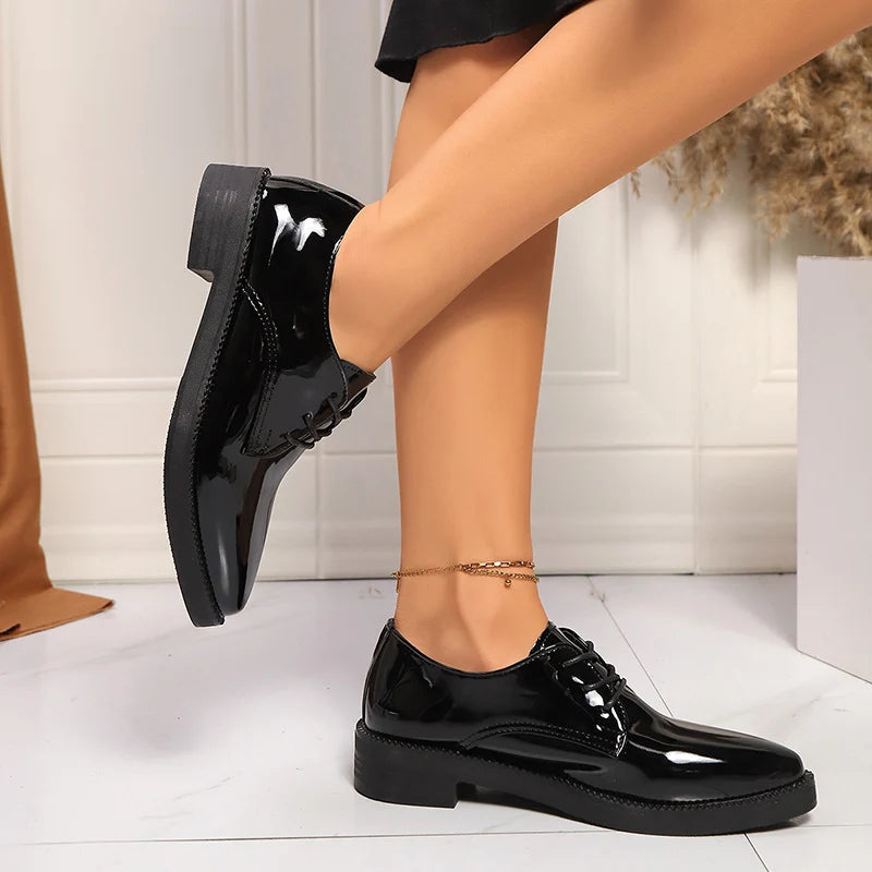 Women's Black Lace Up Classic Oxfords