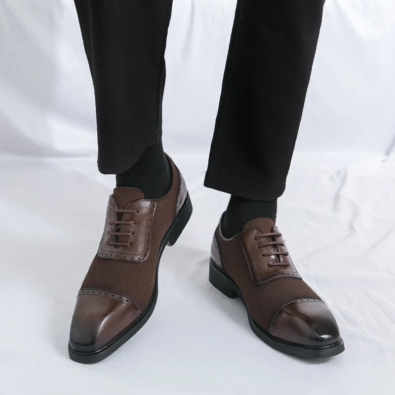 Retro Carved Lace-up Brogue Casual Oxfords