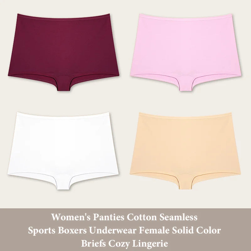 4 Pieces of Women's Panties