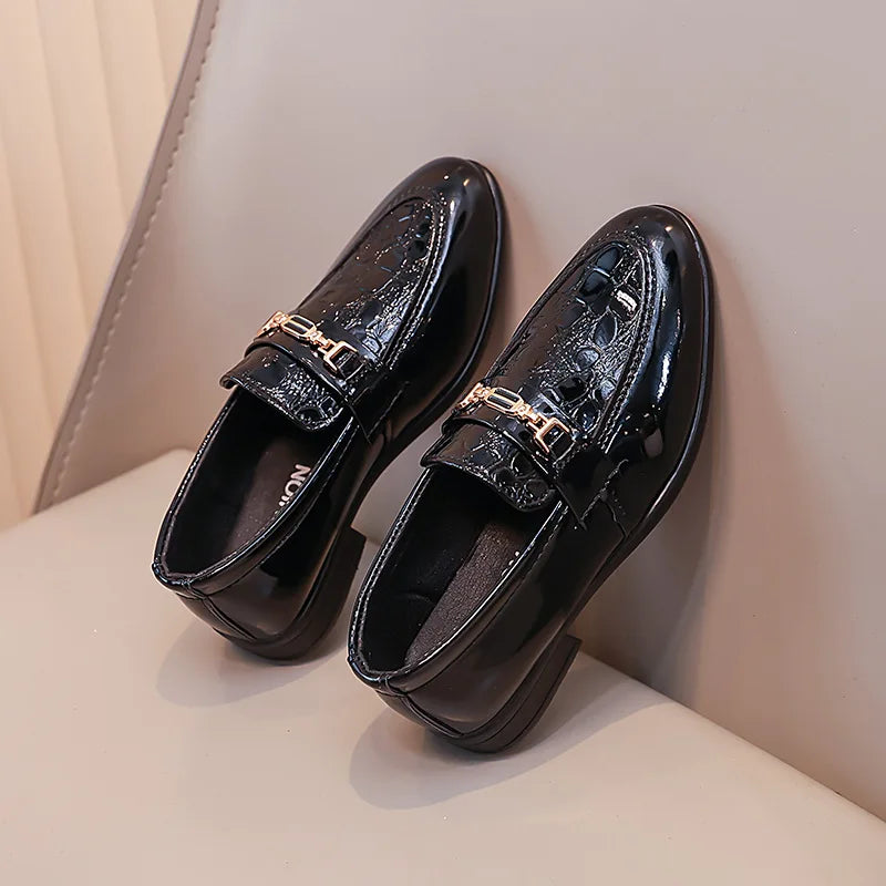 Children Classic Soft Bottom Point Toes Leather Loafers