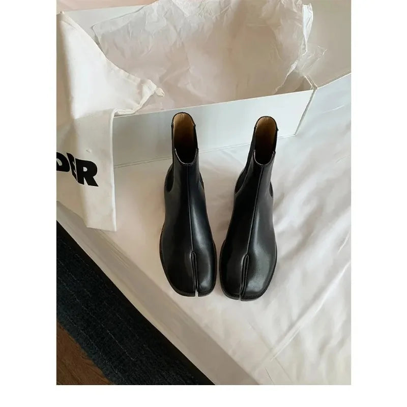 British Style Horse Hoof Design Leather Shoes